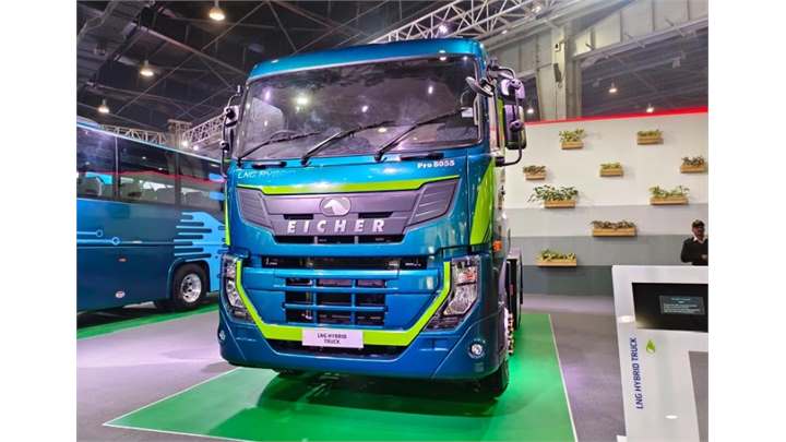 Eicher Pro 8055TT LNG+CNG Trucks